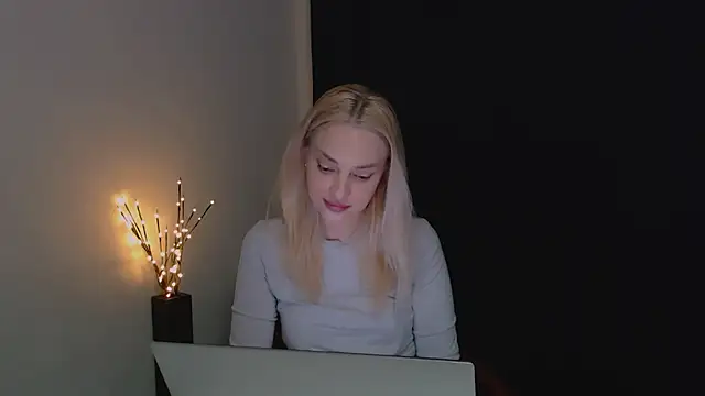 Lia noo regrets online show from 04-20-26, 05:37