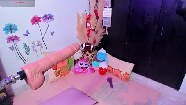 Majosworld  online show from 10-26-25, 08:15