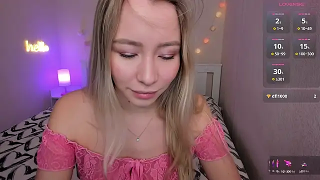 Snapshot of DanaCandy chatting on 01-18-25, 09:55 DanaCandy online show from 01-18-25, 09:55