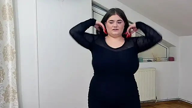 Snapshot of LissaBigTitts chatting on 09-12-25, 07:14 LissaBigTitts online show from 09-12-25, 07:14