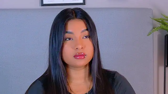 LanaRozz online show from 04-20-26, 07:37