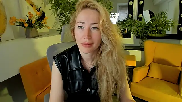 AstraMonroe online show from 09-30-25, 04:50