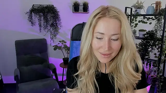 AstraMonroe online show from 04-09-26, 06:19