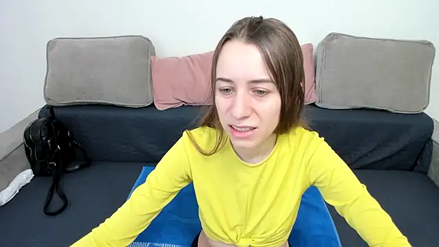 alisaakiss online show from 04-28-26, 06:29