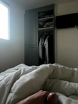 Snapshot of maxime3266 chatting on 09-26-25, 05:33 maxime3266 online show from 09-26-25, 05:33