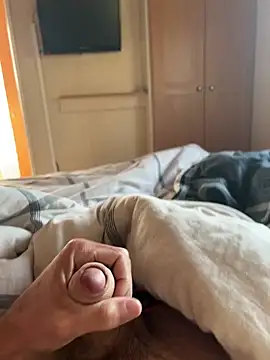 Snapshot of maxime3266 chatting on 10-16-25, 06:47 maxime3266 online show from 10-16-25, 06:47