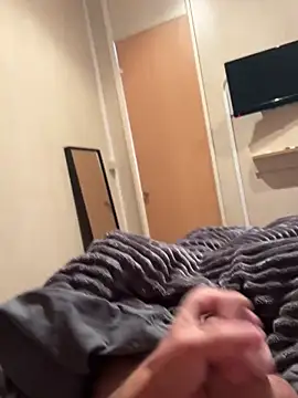 Snapshot of maxime3266 chatting on 10-26-25, 08:09 maxime3266 online show from 10-26-25, 08:09