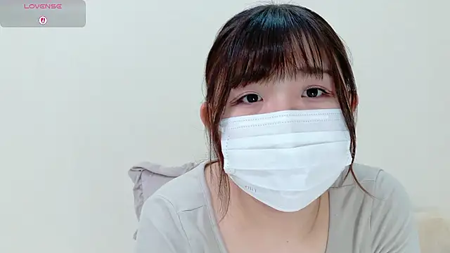 Snapshot of mana-chan chatting on 09-11-25, 02:22 mana-chan online show from 09-11-25, 02:22