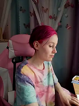 Snapshot of Fuzzy_Unicorn chatting on 09-12-25, 06:41 Fuzzy Unicorn online show from 09-12-25, 06:41