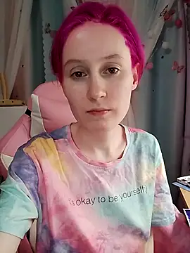 Snapshot of Fuzzy_Unicorn chatting on 11-04-25, 07:24 Fuzzy Unicorn online show from 11-04-25, 07:24