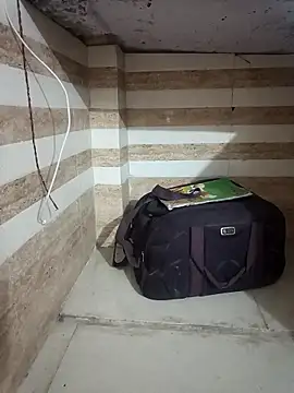 Snapshot of Geeta-satr chatting on 11-13-25, 05:45 Geeta-satr online show from 11-13-25, 05:45