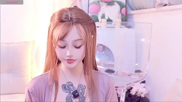 Miya-222 online show from 12-22-25, 05:26