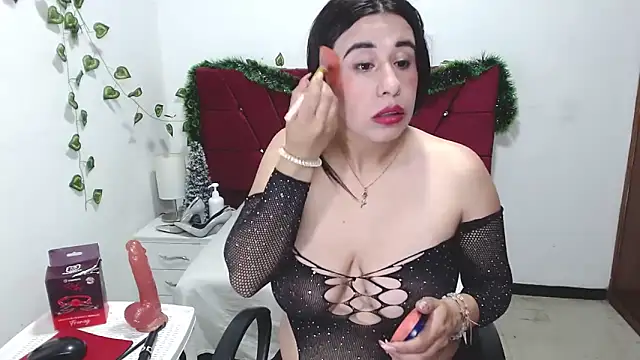 Julieta curvy69 online show from 12-22-25, 12:24