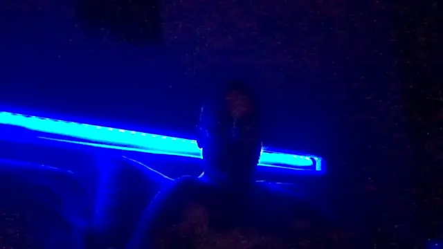 Snapshot of tattedNitalian chatting on 11-07-25, 02:00 tattedNitalian online show from 11-07-25, 02:00