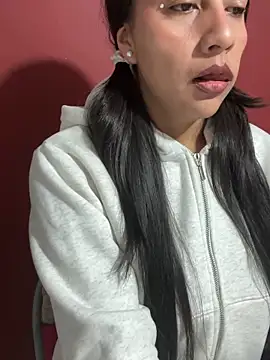 Bamby milflatina online show from 10-18-25, 01:52