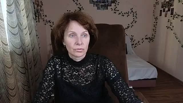 Snapshot of Lia_Tito chatting on 09-10-25, 12:16 Lia Tito online show from 09-10-25, 12:16