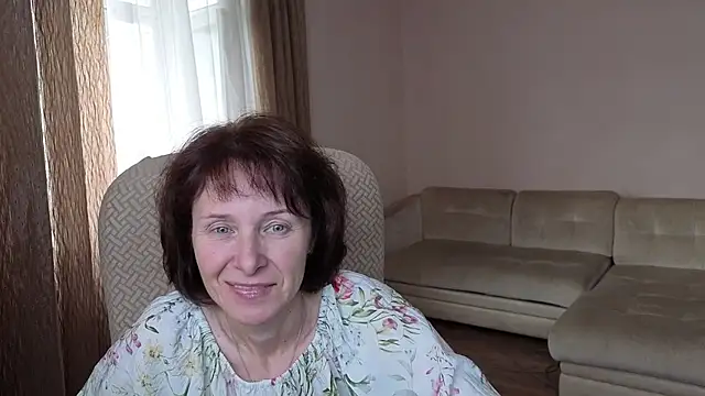 Snapshot of Lia_Tito chatting on 09-27-25, 05:23 Lia Tito online show from 09-27-25, 05:23