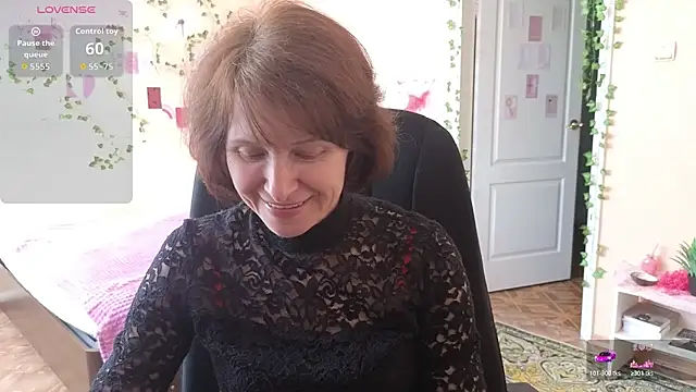 Lia Tito online show from 02-11-26, 07:46