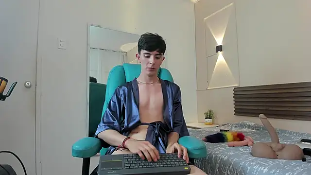 mathias saenz online show from 04-25-26, 08:28