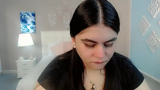 maddissonivanova online show from 11-18-25, 07:07