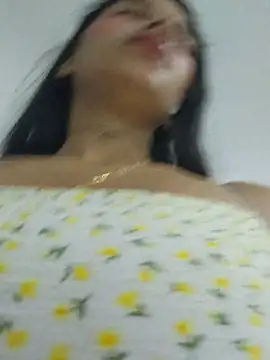 Lorena Mcfly online show from 04-07-26, 11:32