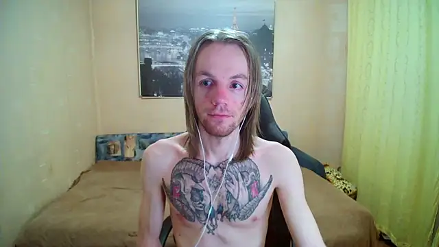 Snapshot of AdamDickens chatting on 10-20-25, 11:27 AdamDickens online show from 10-20-25, 11:27