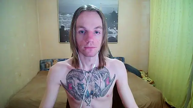 Snapshot of AdamDickens chatting on 10-23-25, 09:02 AdamDickens online show from 10-23-25, 09:02