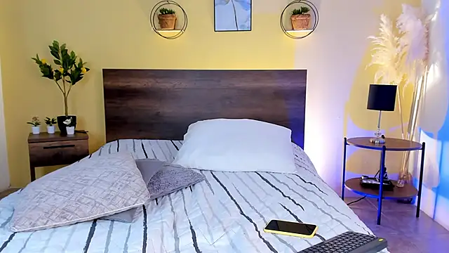 CamilleGrace online show from 09-26-25, 12:53