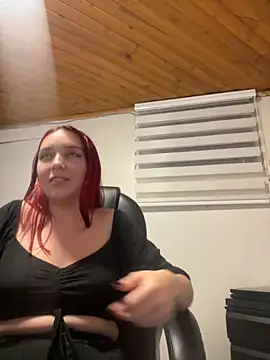 Karen18 boobs online show from 09-12-25, 03:28