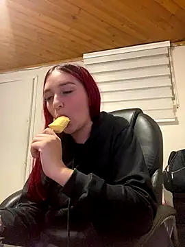 Karen18 boobs online show from 10-16-25, 01:17