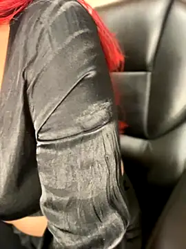 Karen18 boobs online show from 11-08-25, 02:56