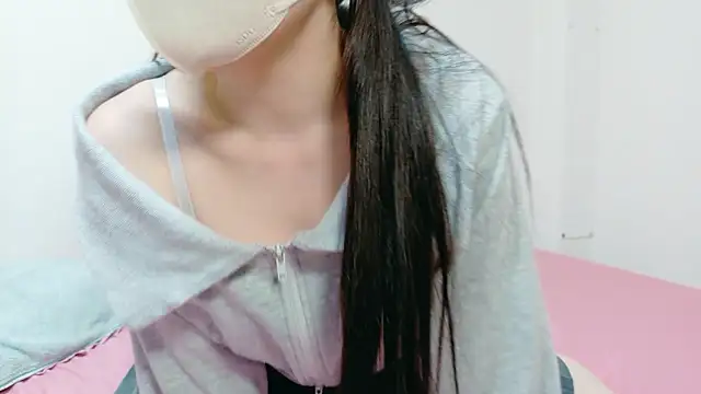 Hina-ooo online show from 02-15-26, 01:57