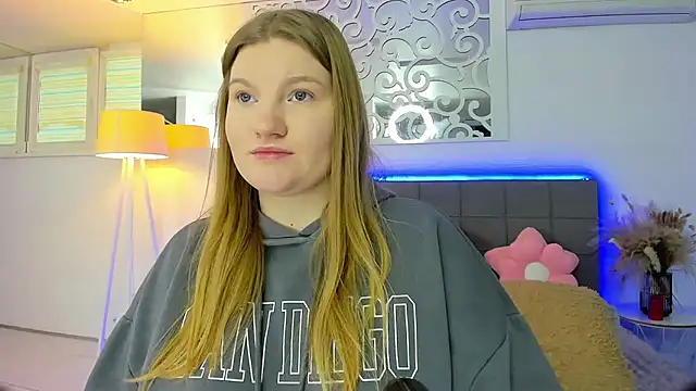 Snapshot of AshleyJoness chatting on 02-24-26, 06:11 AshleyJoness online show from 02-24-26, 06:11