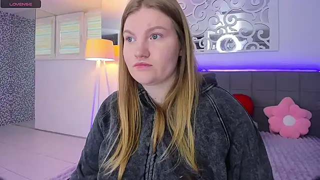 Snapshot of AshleyJoness chatting on 02-26-26, 06:12 AshleyJoness online show from 02-26-26, 06:12