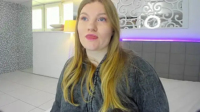 Snapshot of AshleyJoness chatting on 03-03-26, 06:19 AshleyJoness online show from 03-03-26, 06:19