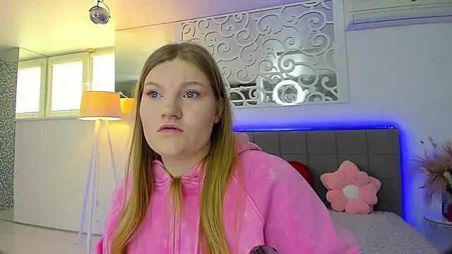 Snapshot of AshleyJoness chatting on 03-06-26, 05:59 AshleyJoness online show from 03-06-26, 05:59