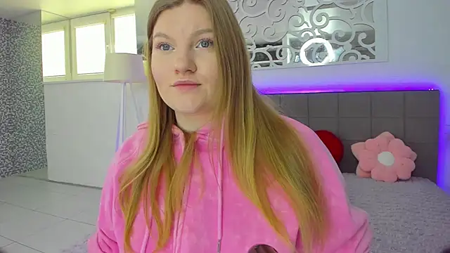 Snapshot of AshleyJoness chatting on 03-08-26, 06:06 AshleyJoness online show from 03-08-26, 06:06