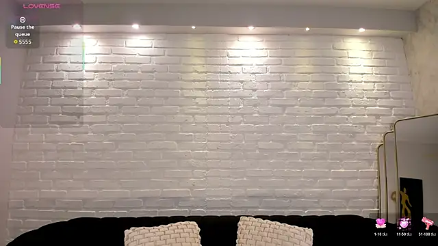 LiamCarterX online show from 11-11-25, 04:23