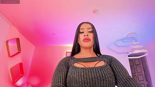 LeahLombardi  online show from 04-10-26, 04:28