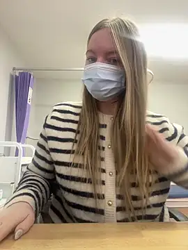 hazel wood21 online show from 03-30-26, 09:43