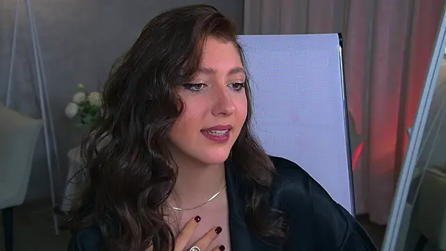 Mary Miiller online show from 10-23-25, 09:41