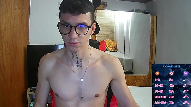 angelicious  online show from 02-20-26, 01:11