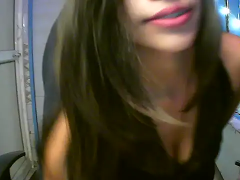 Snapshot of RENUKA_RAJPUT chatting on 10-27-25, 05:28 RENUKA RAJPUT online show from 10-27-25, 05:28