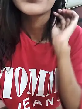 Snapshot of RENUKA_RAJPUT chatting on 11-23-25, 02:39 RENUKA RAJPUT online show from 11-23-25, 02:39