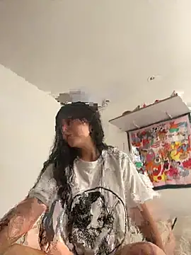 Abril thompson98 online show from 10-08-25, 07:44