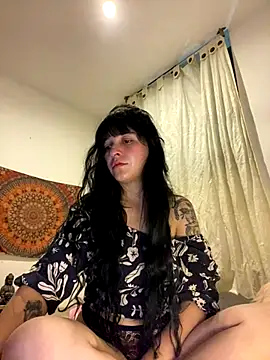 Snapshot of Abril_thompson98 chatting on 11-15-25, 02:42 Abril thompson98 online show from 11-15-25, 02:42