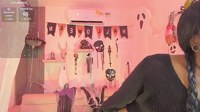 anuskah online show from 10-10-25, 08:08