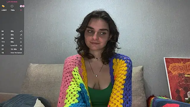 Snapshot of AlodieCarvell chatting on 09-15-25, 01:05 AlodieCarvell online show from 09-15-25, 01:05