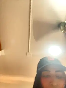 Rosa 25x online show from 11-18-25, 02:43