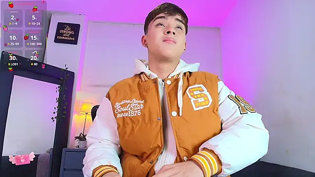 Lucass love online show from 01-06-26, 01:37